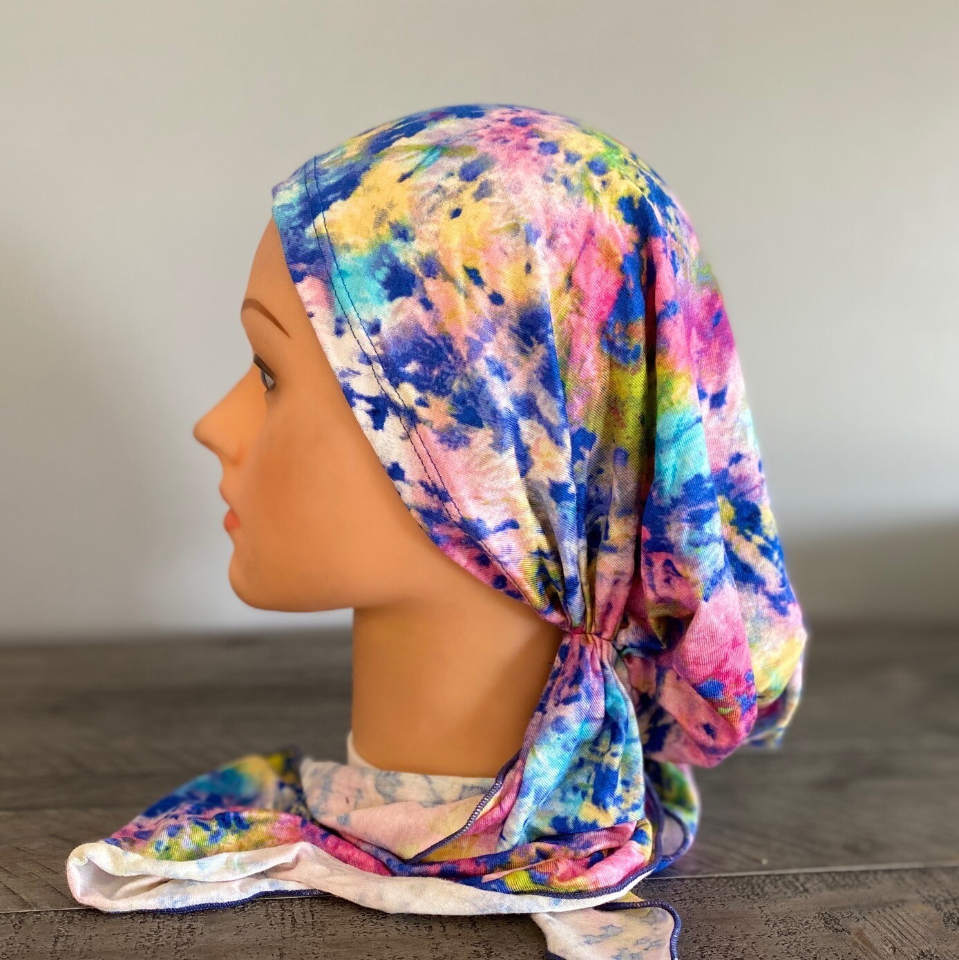Tie dyed w/blue - pre-tied tichel