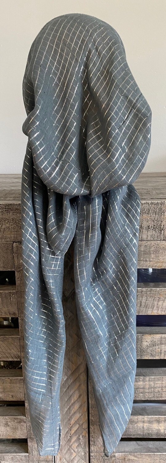 Medium gray lurex pretied tichel