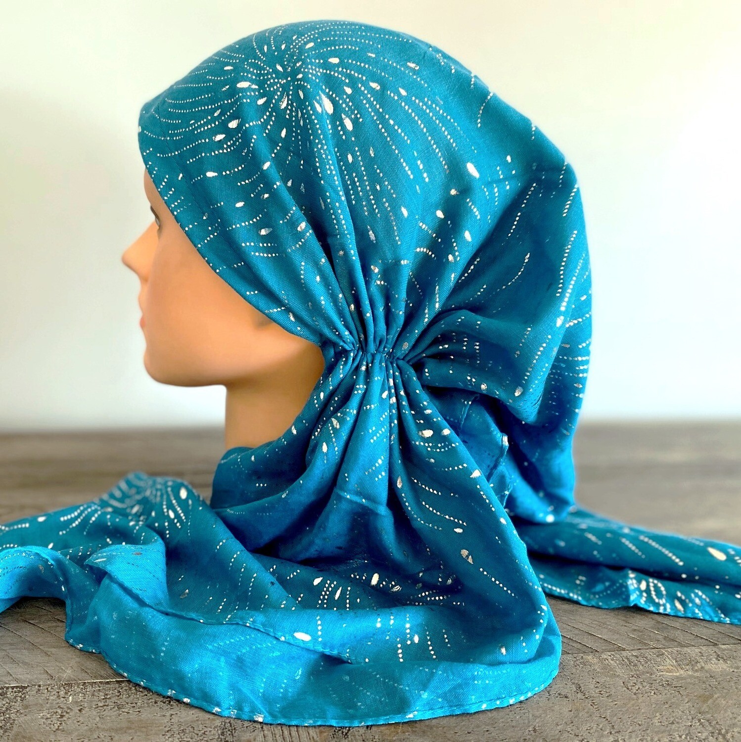 Turquoise/silver - fireworks pre-tied tichel