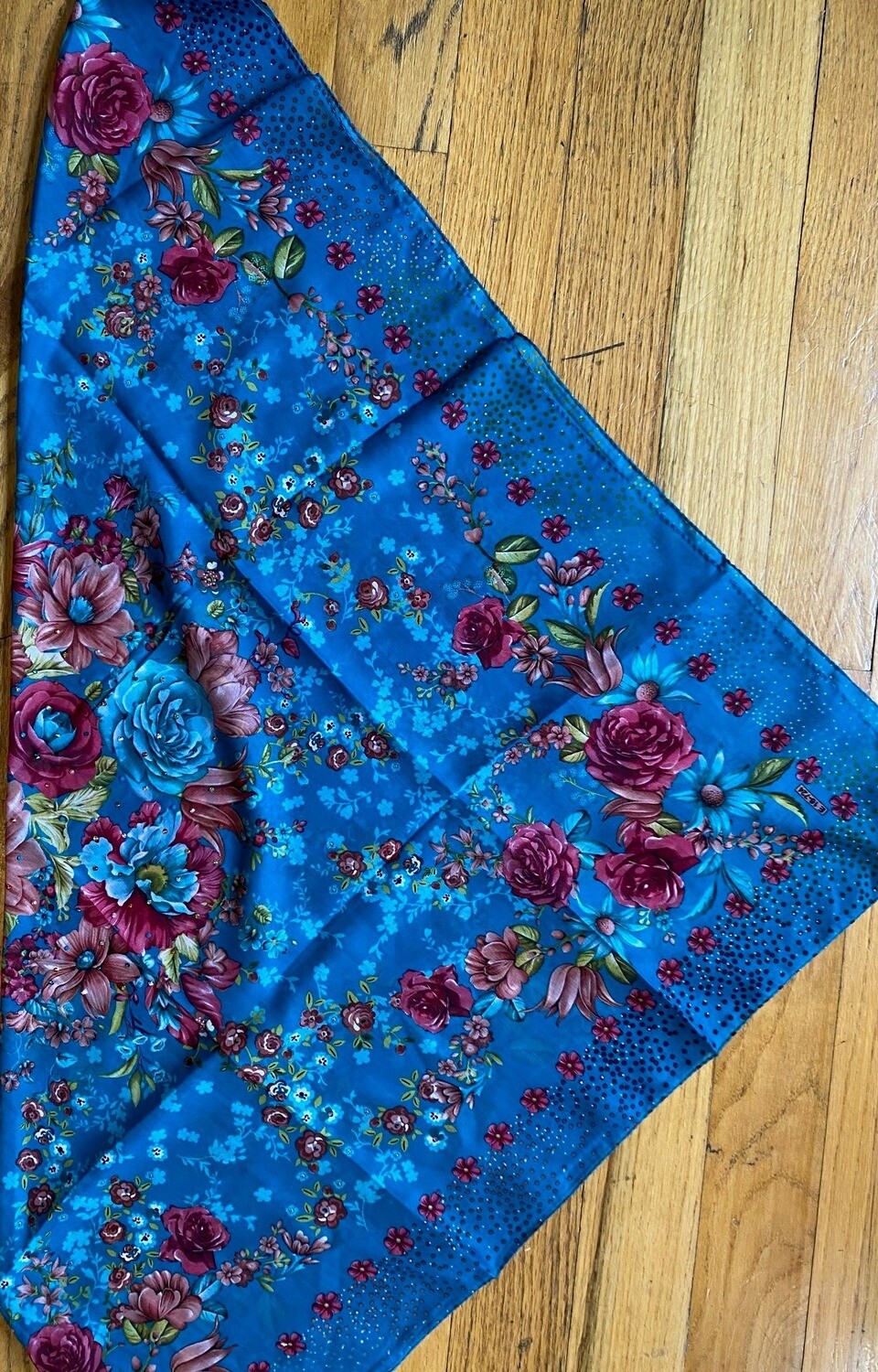 Turquoise hand decorated tichel