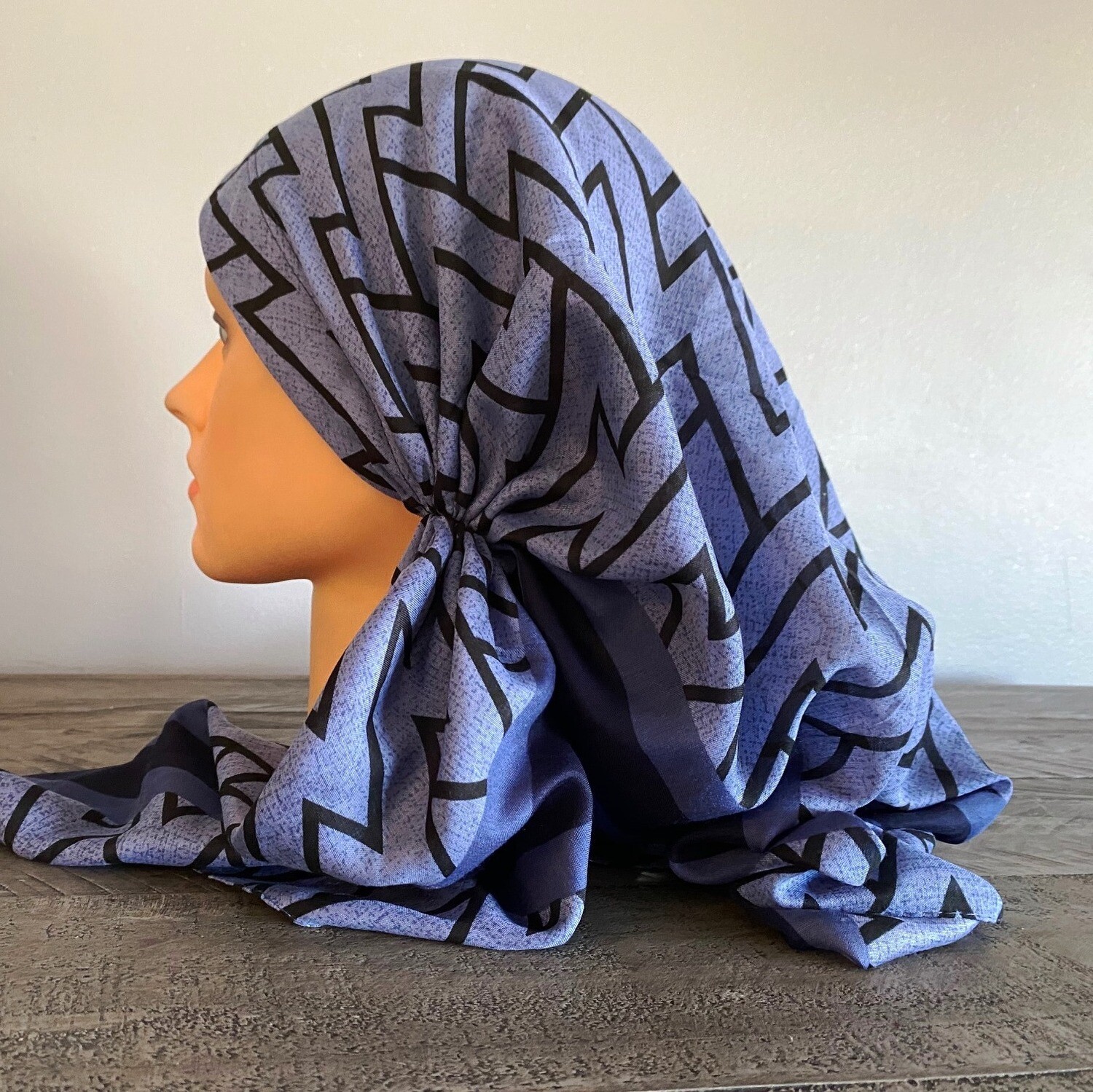 Blue long back pre-tied kerchief w/band sewn in