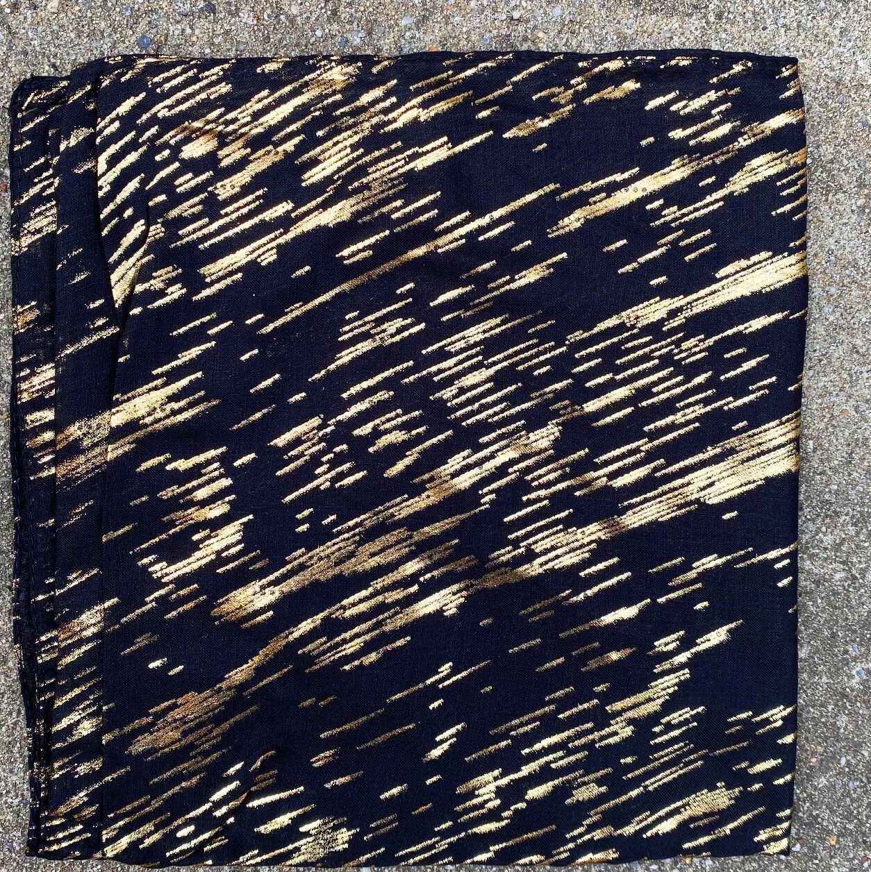 Metallic gold streaked tichel - black