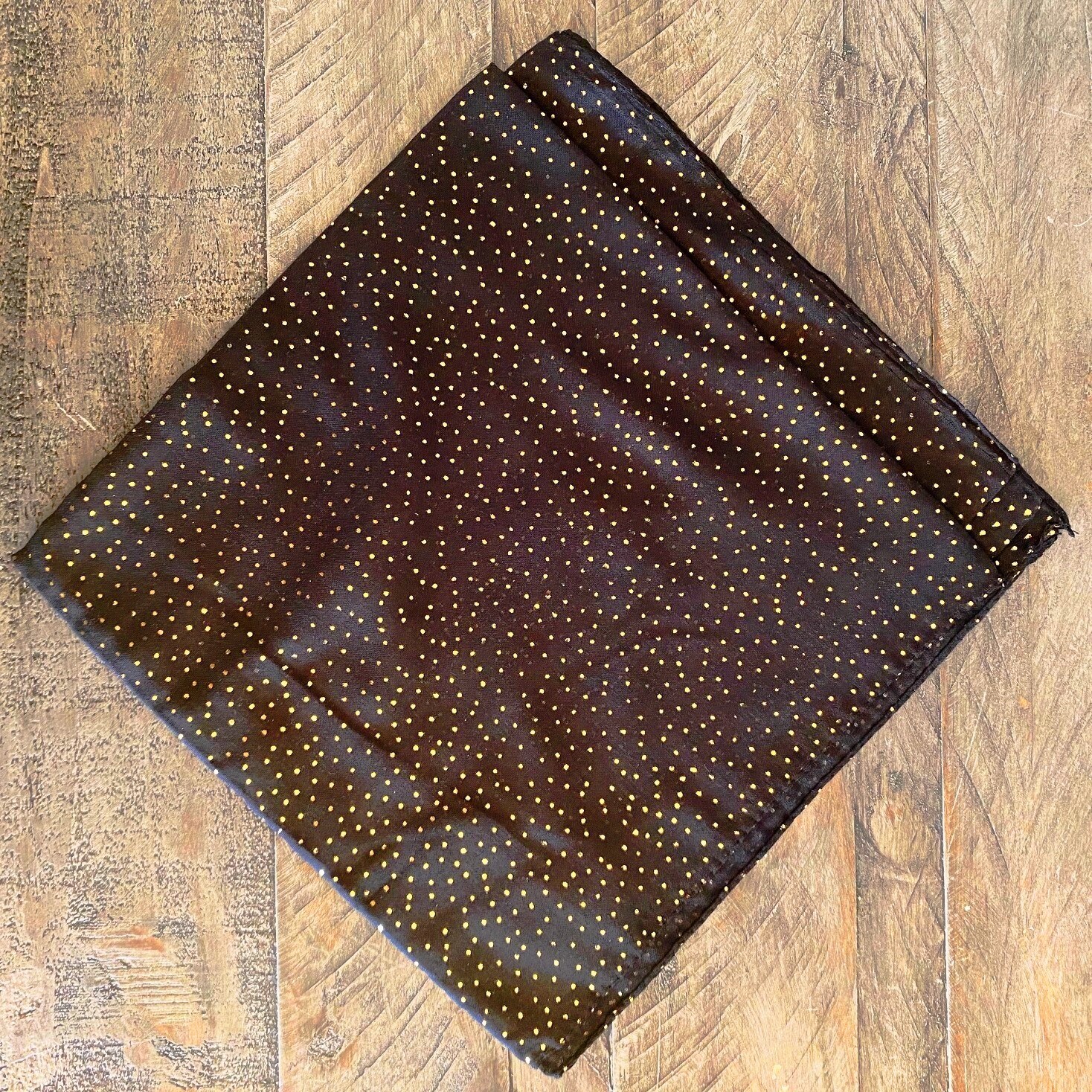 Black - metallic gold speckled tichel