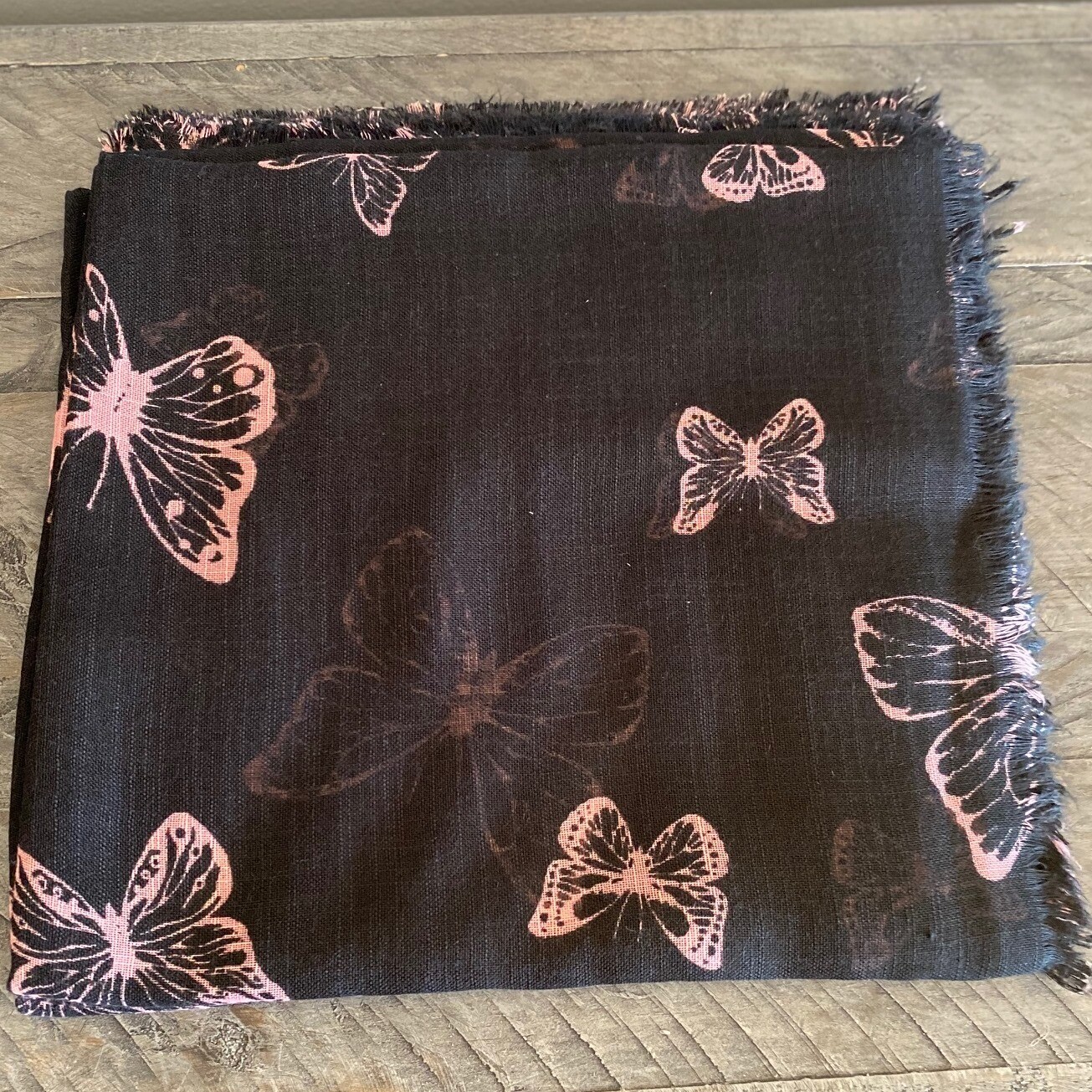 Black/pink butterflies fringed tichel