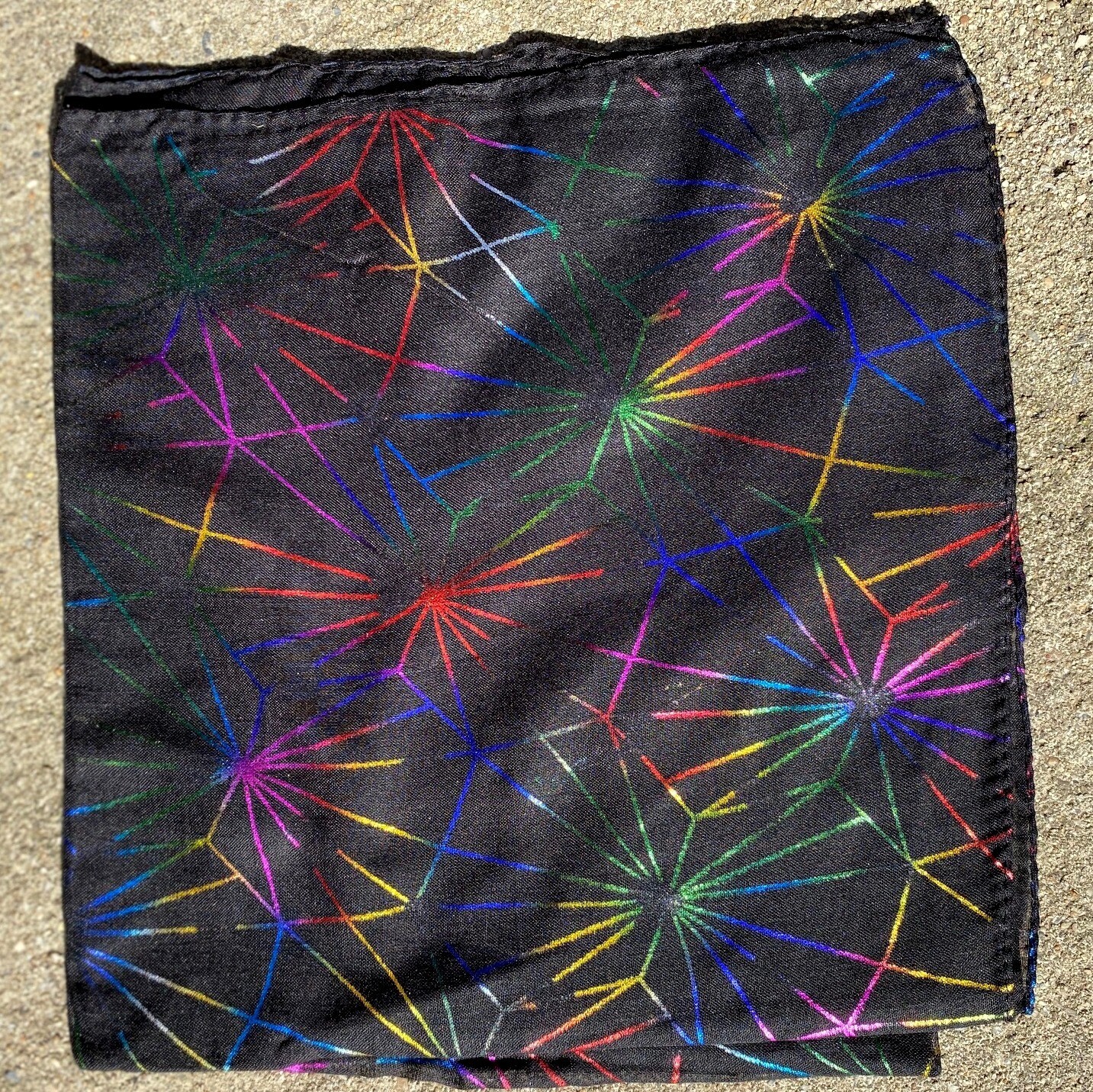 Colorful metallic patterned tichel - black