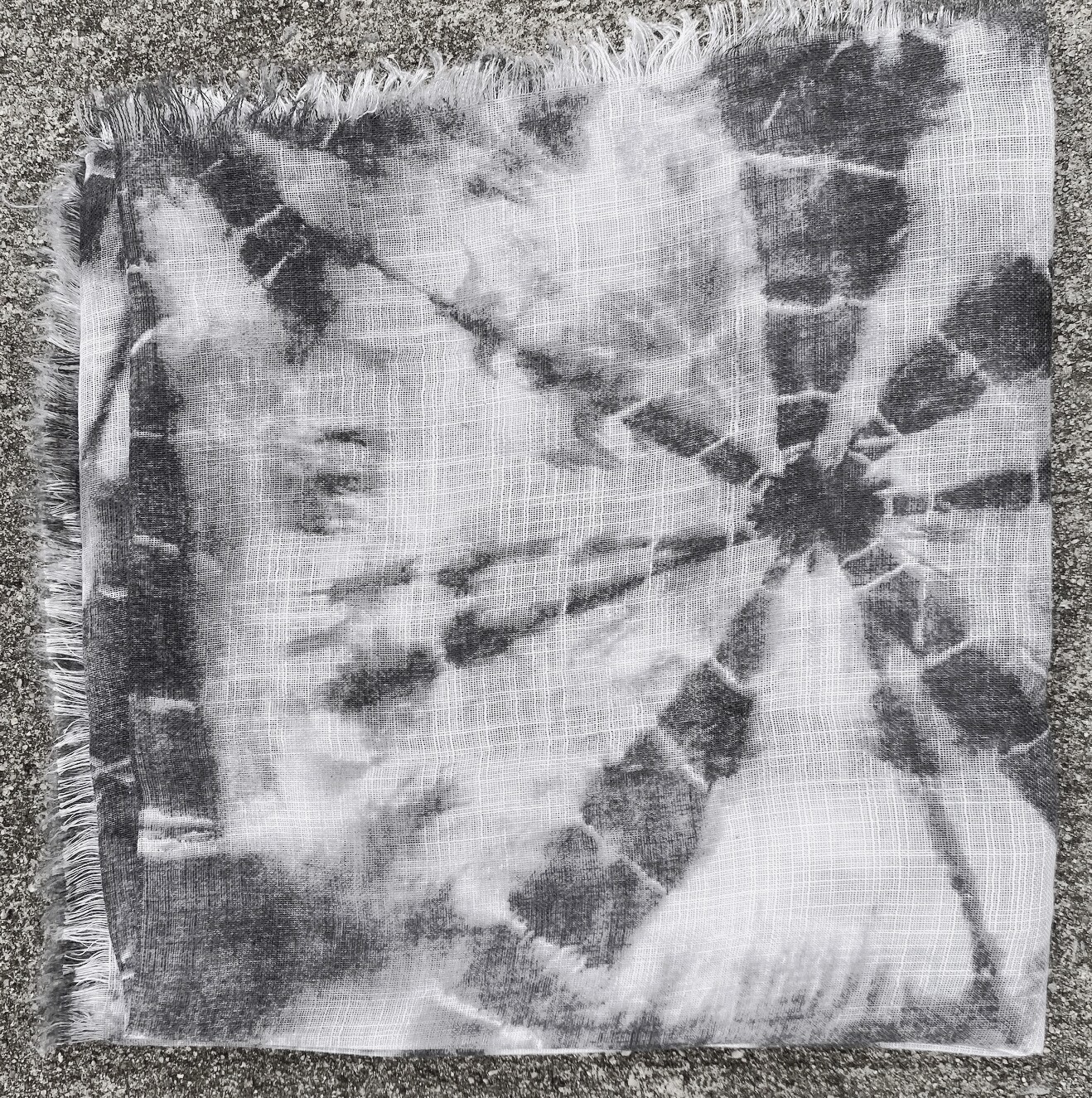 Gray circular tie dyed soft fringed tichel