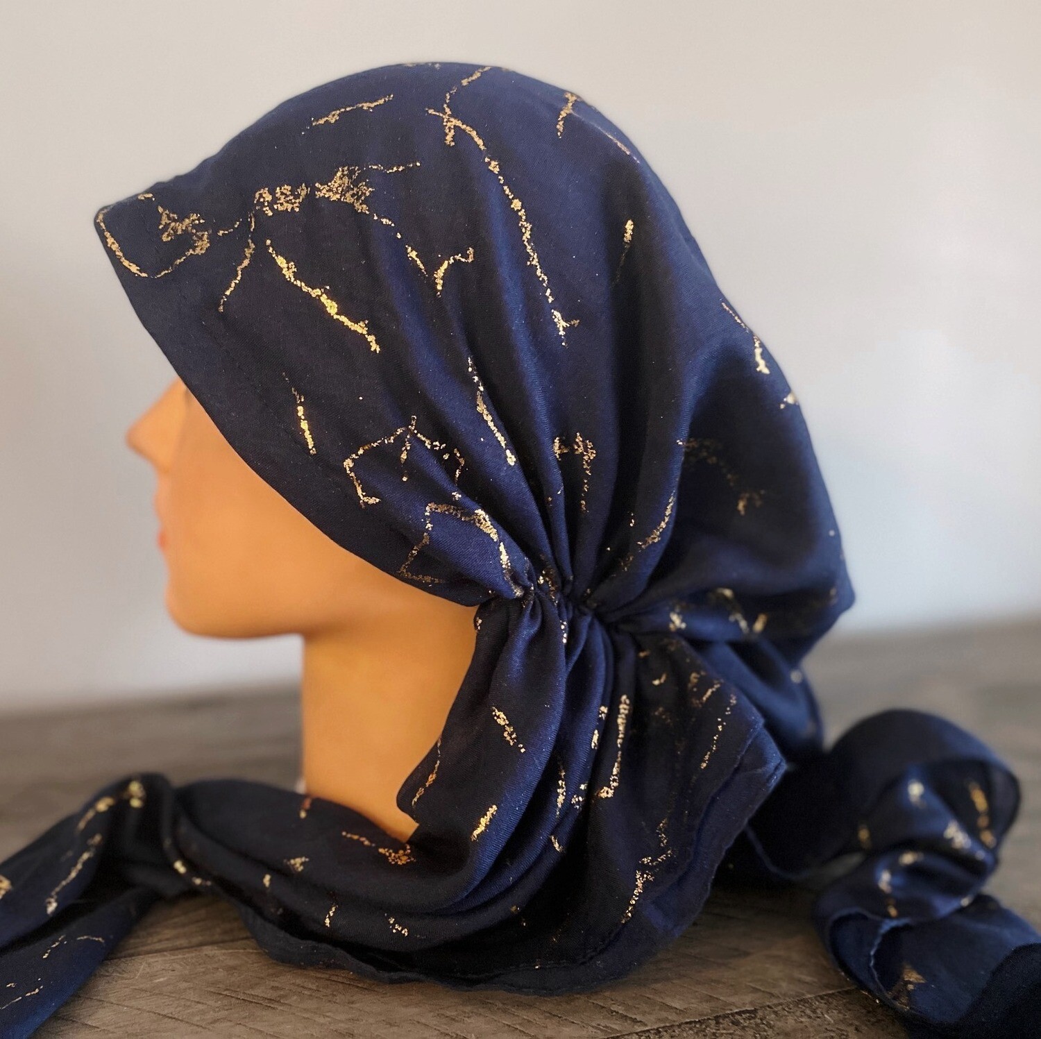Navy/gold - marbled pre-tied tichel