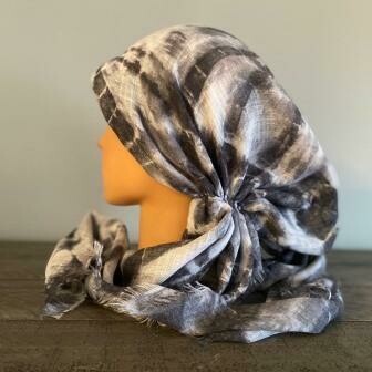 Gray circular pattern tie dyed - soft fringes pretied tichel