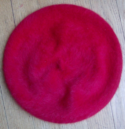 Fur beret red