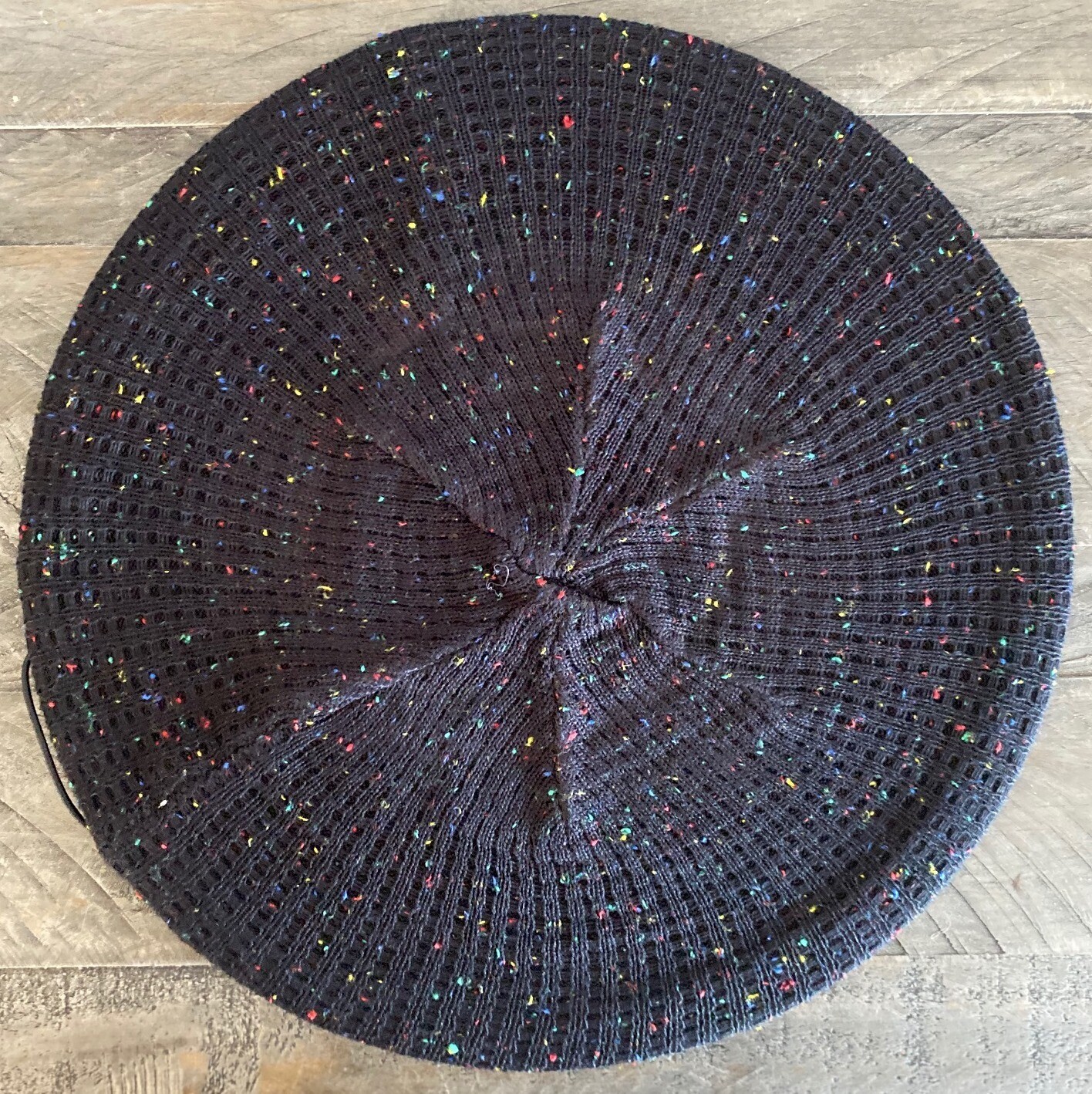 Black waffle snood/beret w/colorful speckles