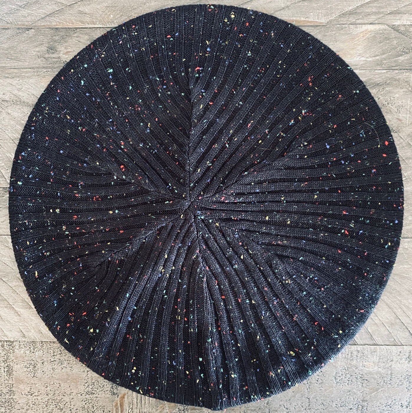 Black thin ribbed snood/beret w/colorful speckles - (XL)