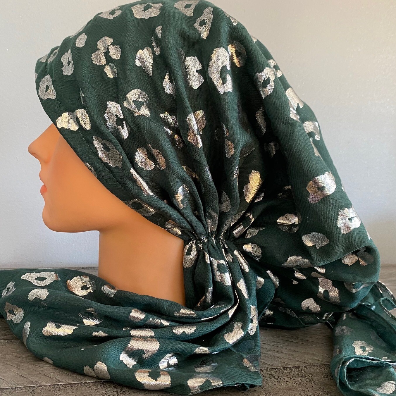 Green/silver - leopard print pre-tied tichel