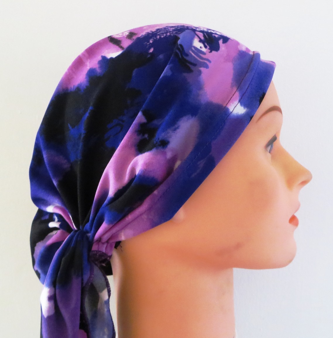 Light purple stretchy pre tied tichel