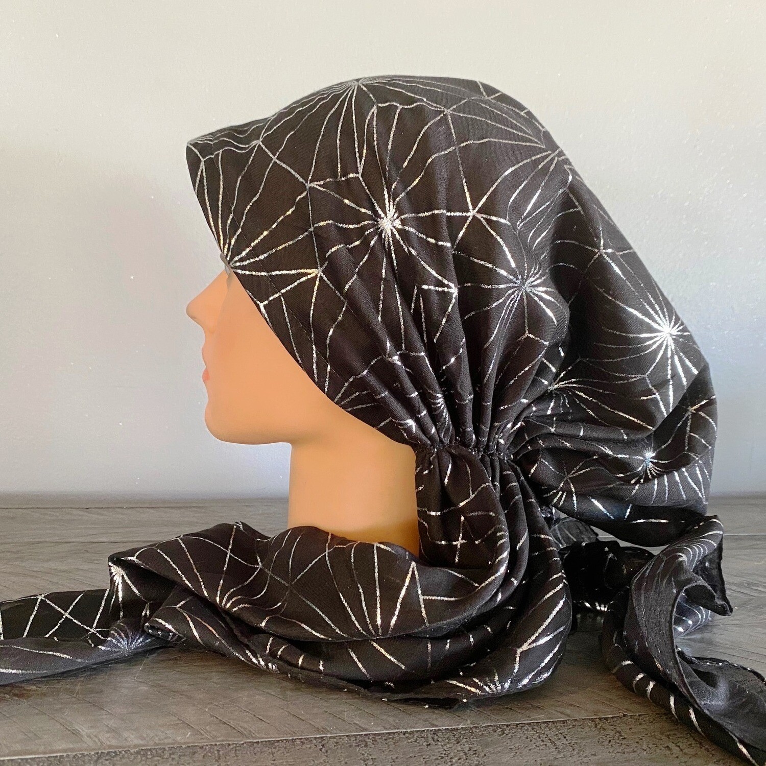 Black/silver - patterned pre-tied tichel