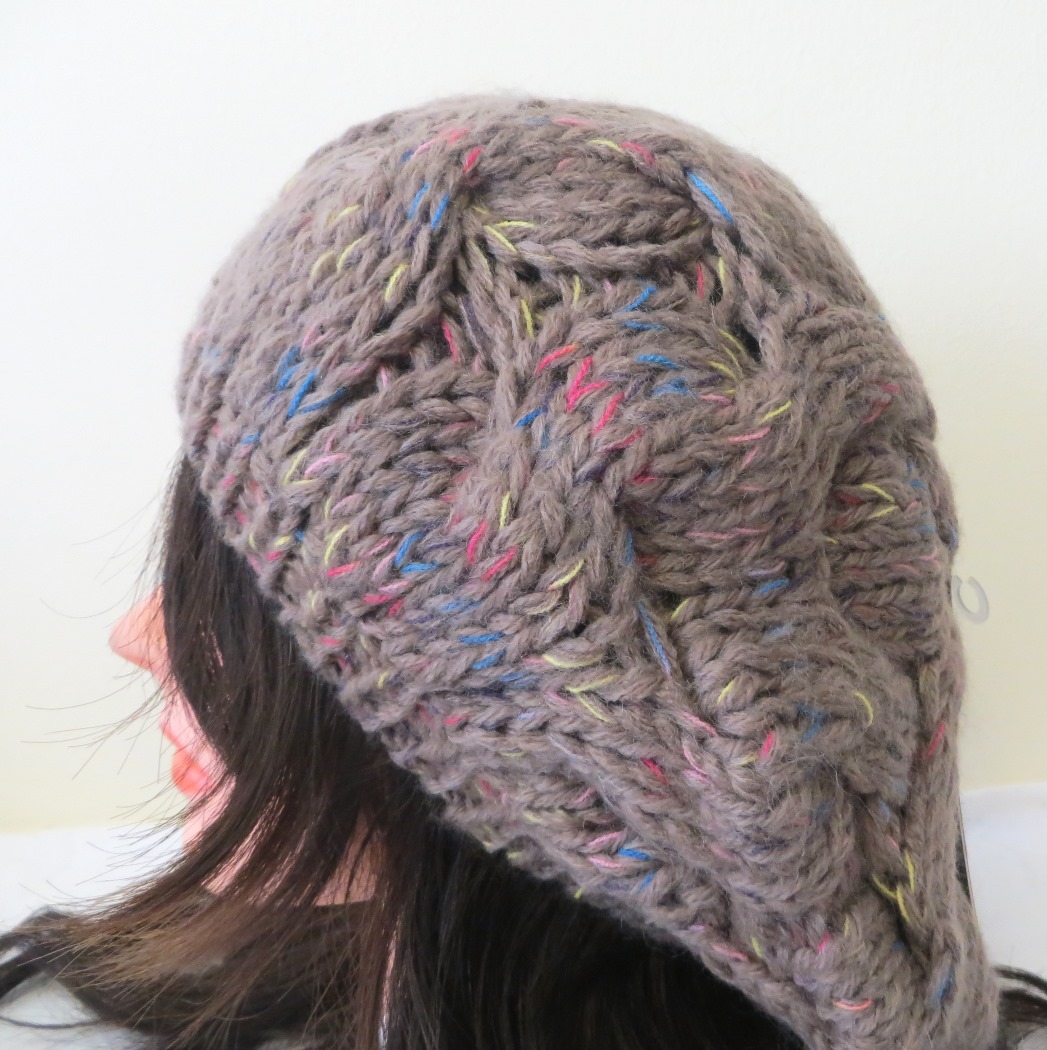 Beige beanie with colorful threads