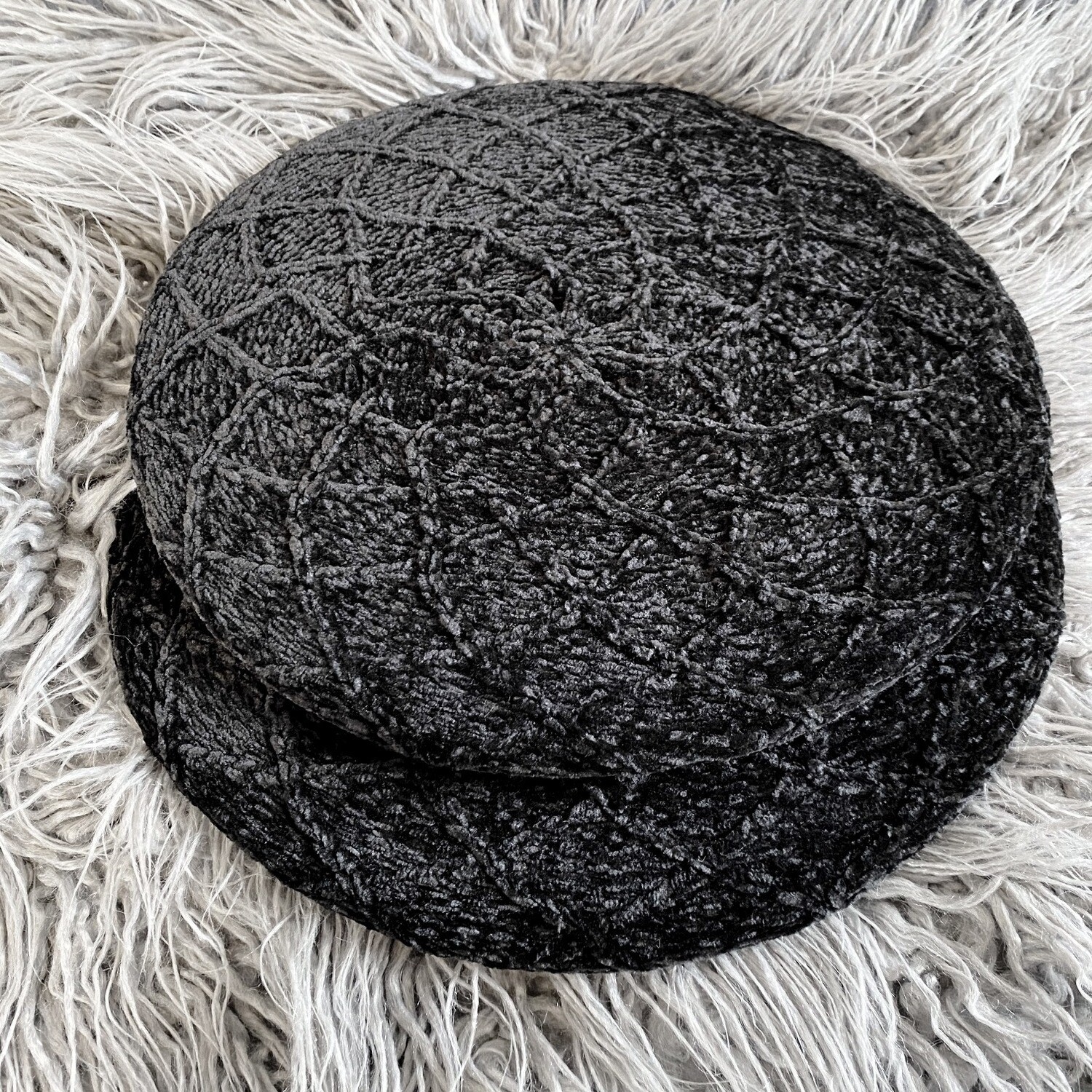 Black velvet snood