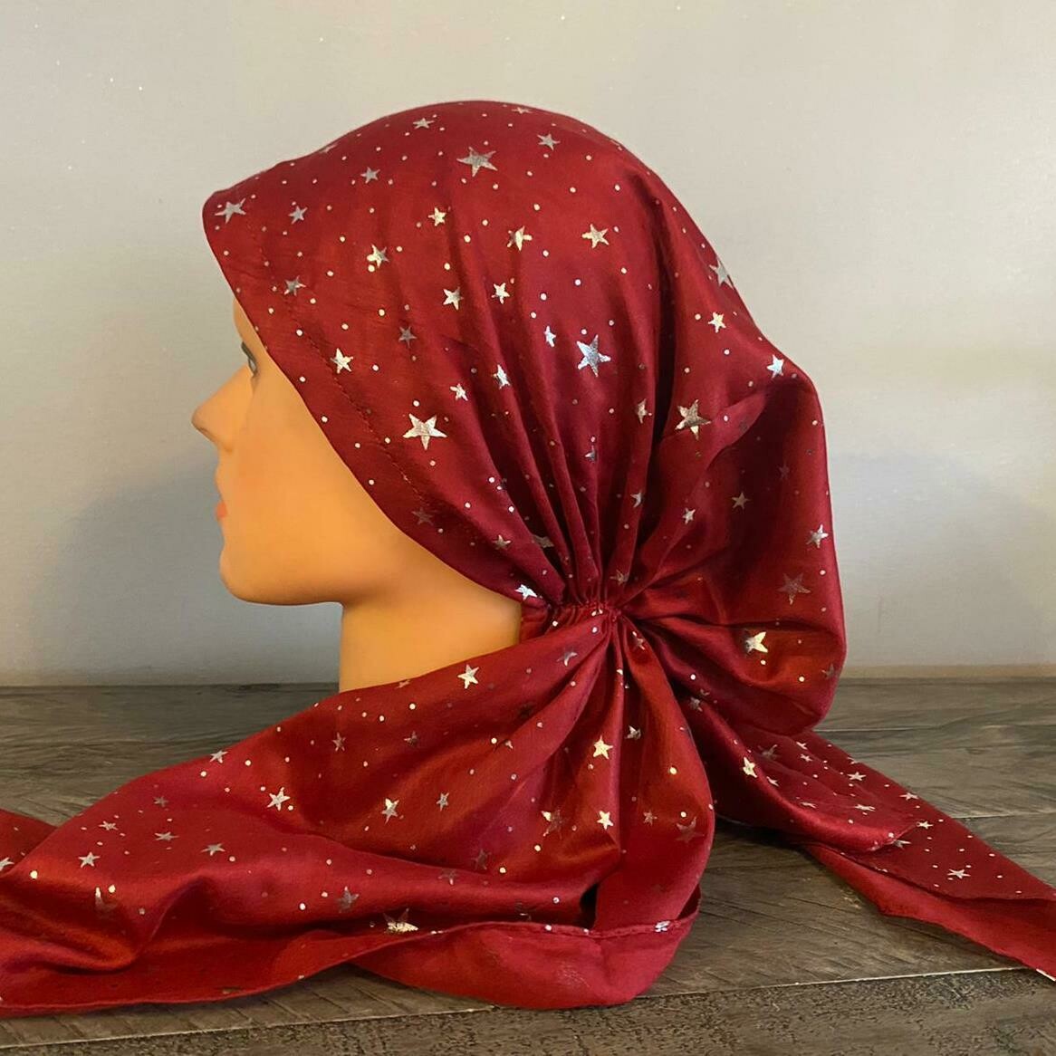 Maroon- silver mini stars pretied tichel