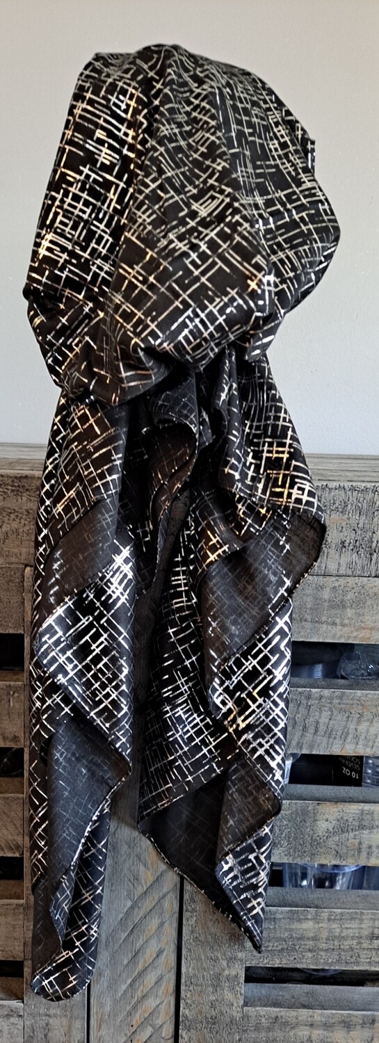 Black - silver lines patterned pretied tichel