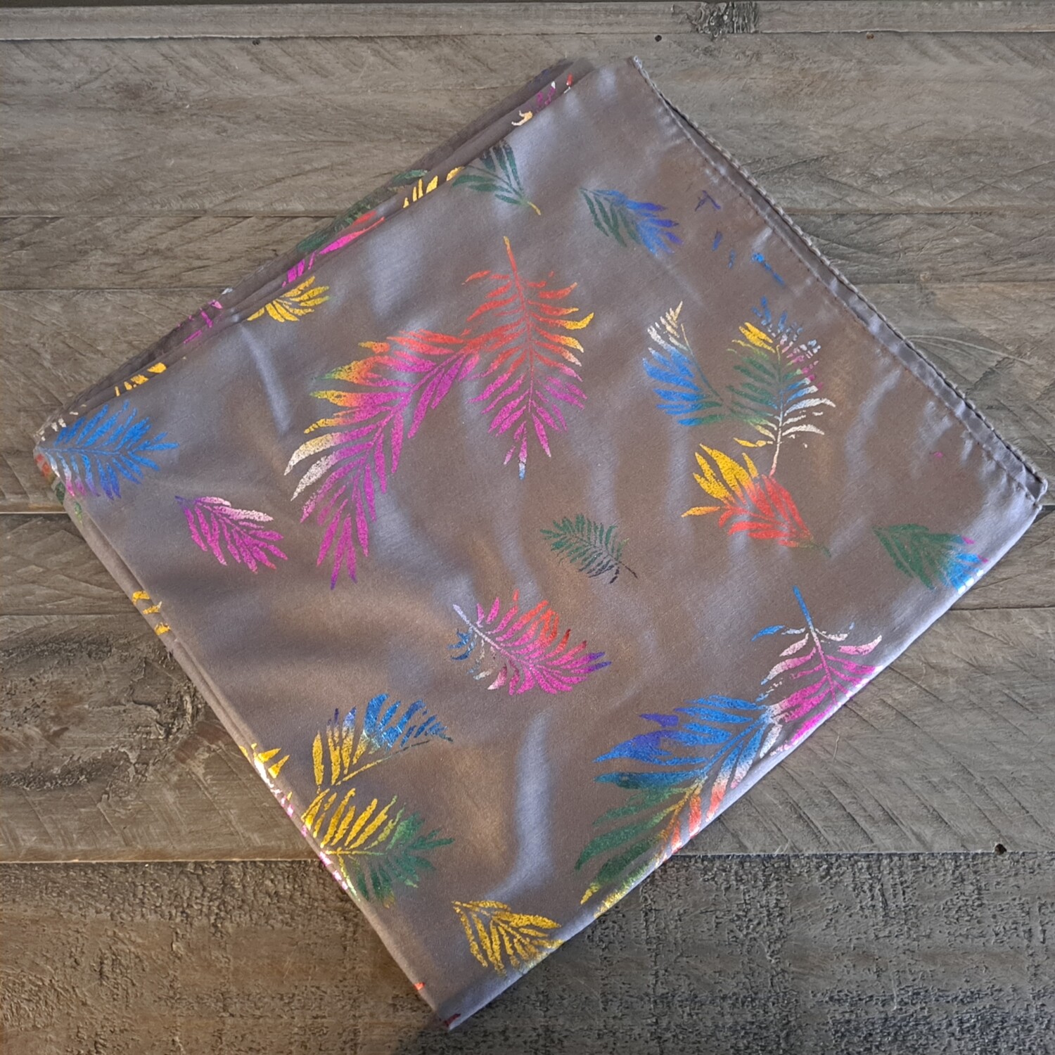 Dark gray - colorful metallic leaves pattern tichel