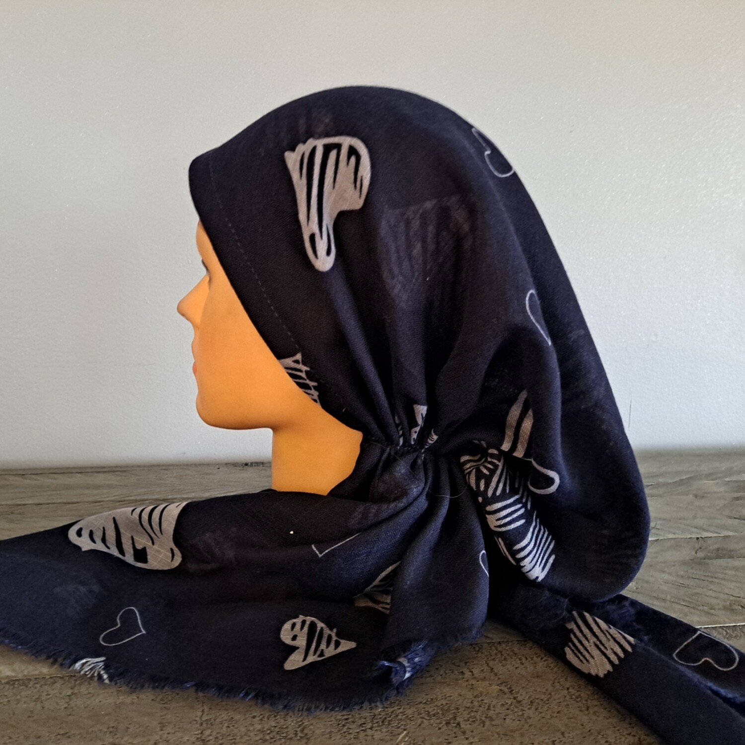 Navy - off white hearts soft fringes pretied tichel