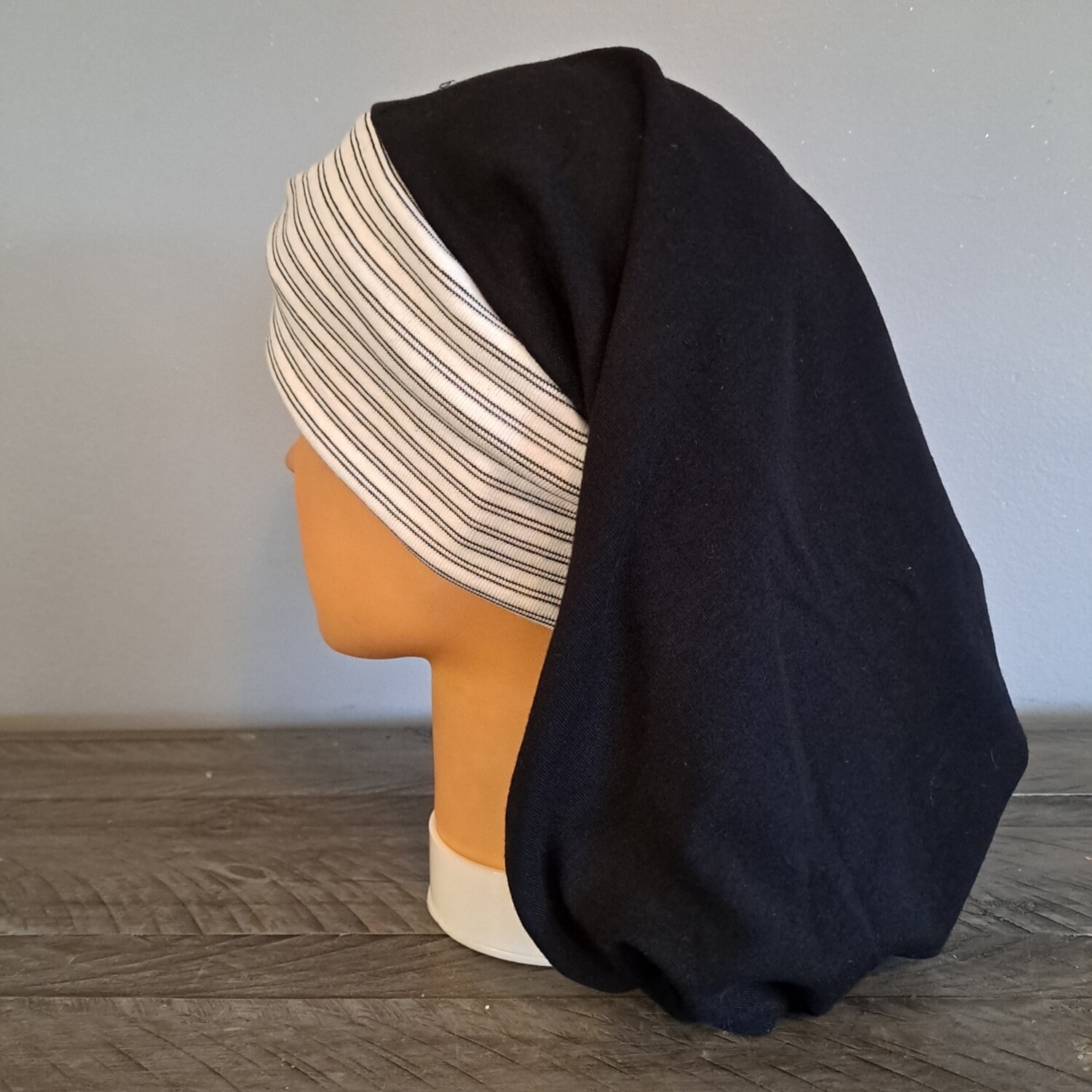 Knot snood black/white