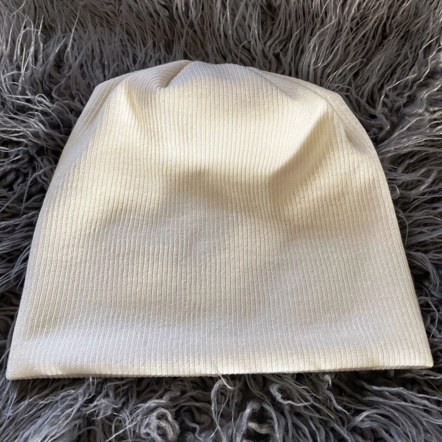 Lux knit beanie - white
