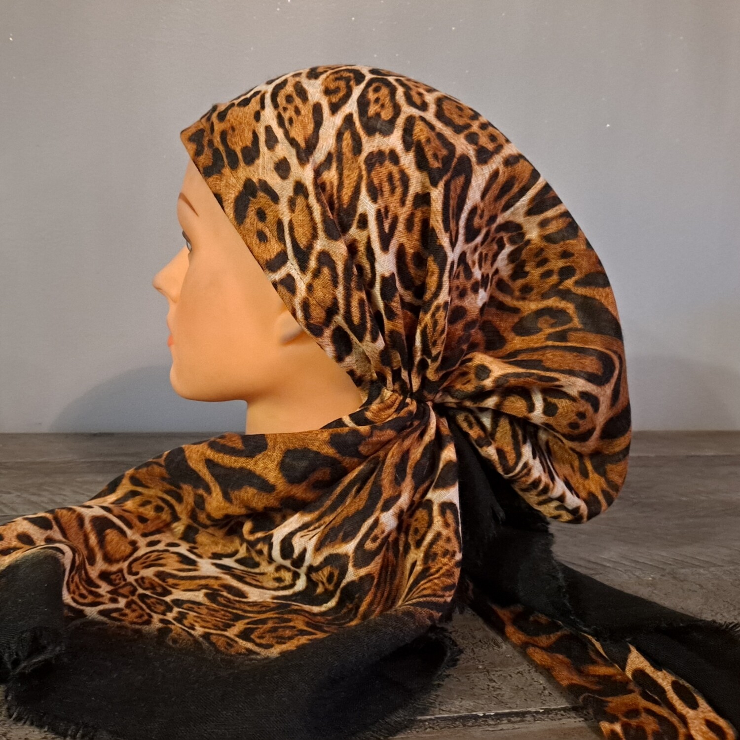 Black/brown animal pattern soft fringes pretied tichel