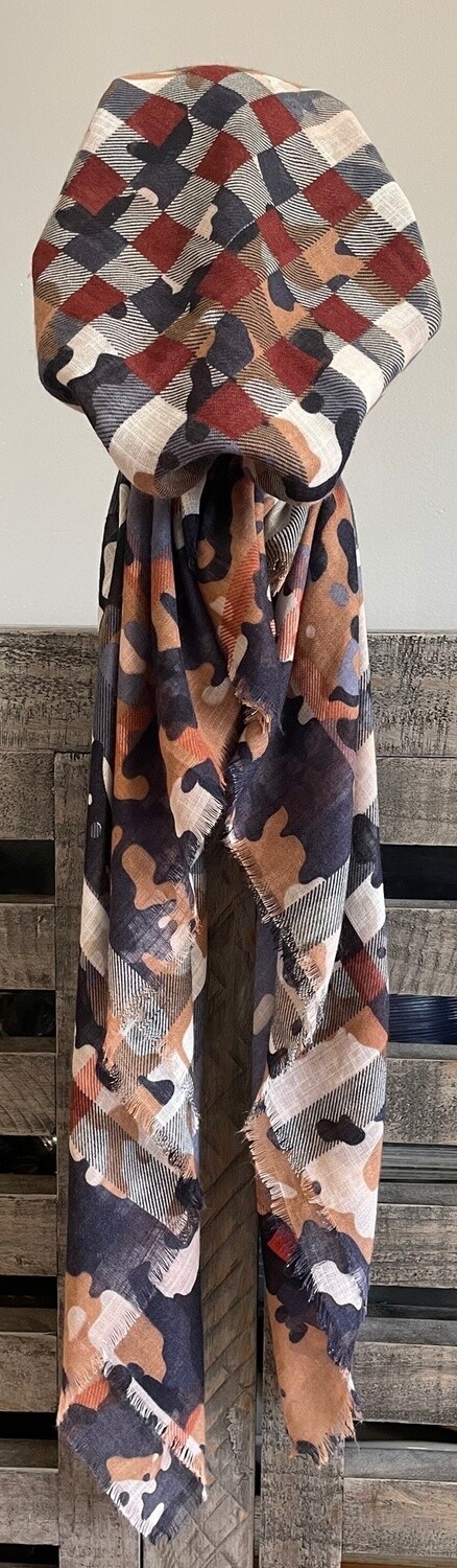 Camouflaged w/gray soft fringes pretied tichel