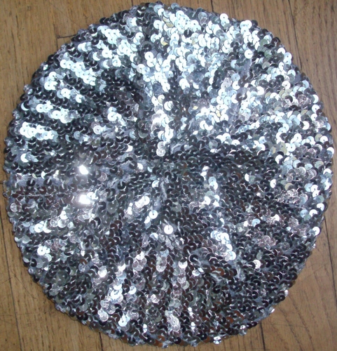 Sequined beret silver