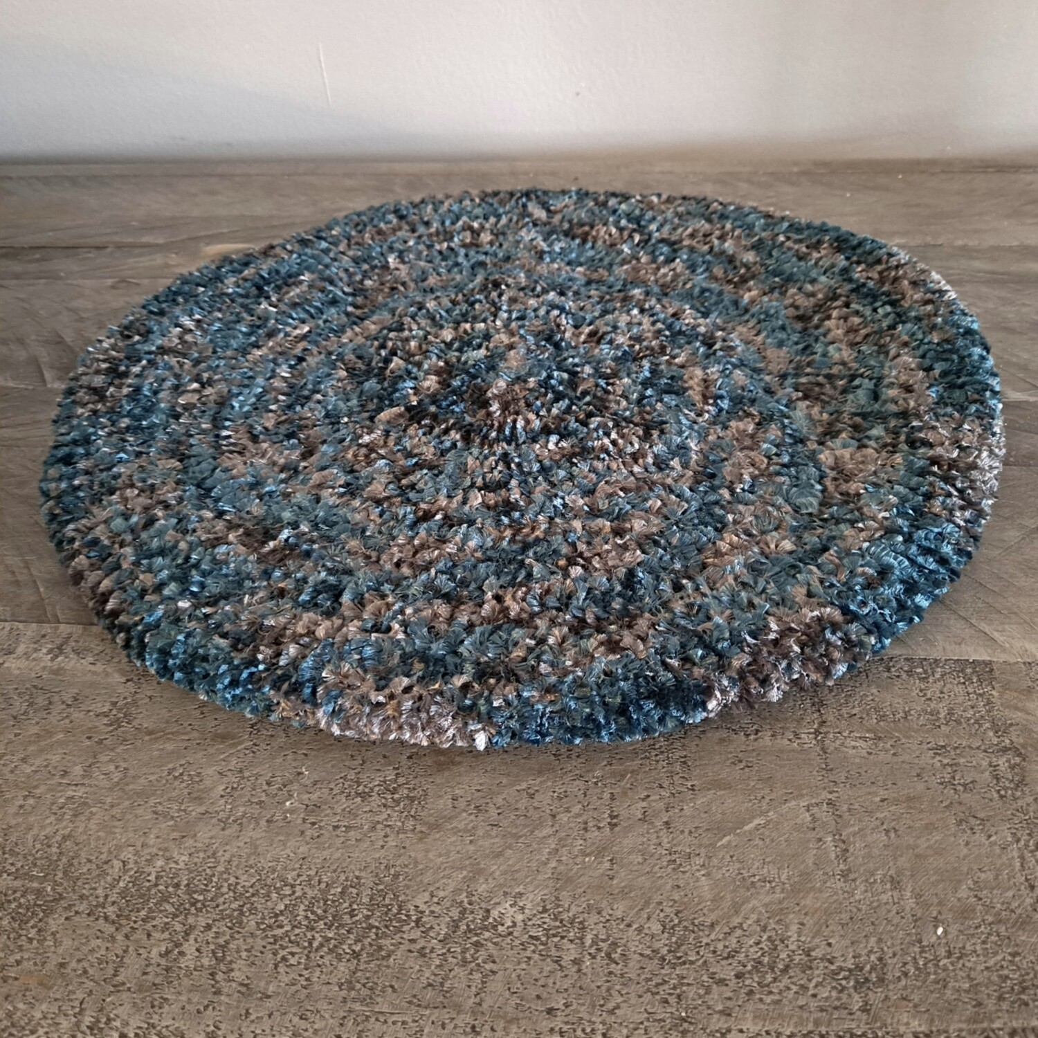 Two tone teal/gray lined chenille snood