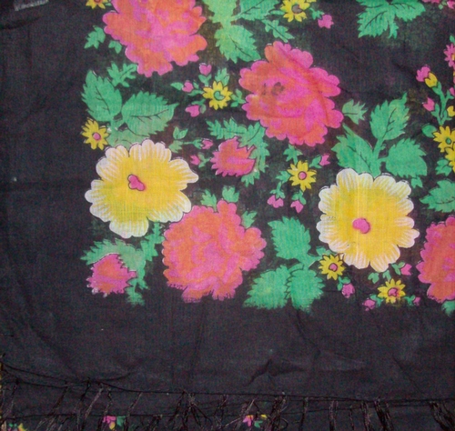 Big bold and bright tichel black