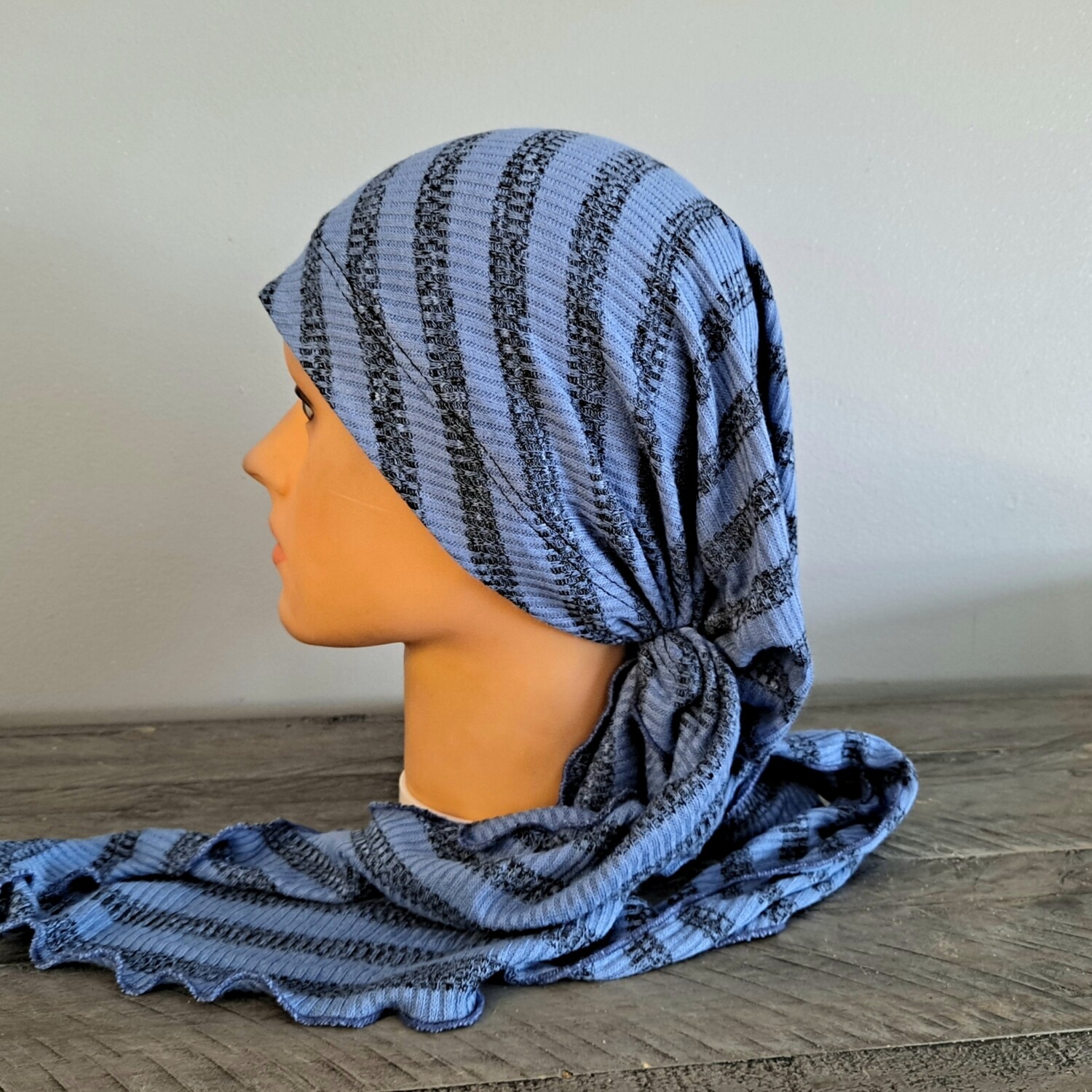 Denim color long tail XL pretied