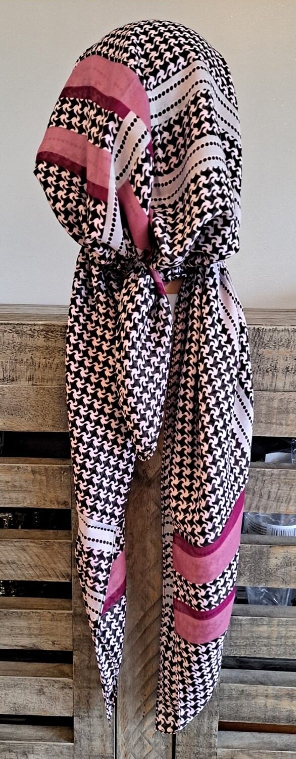 Raspberry pre-tied  w/band sewn in