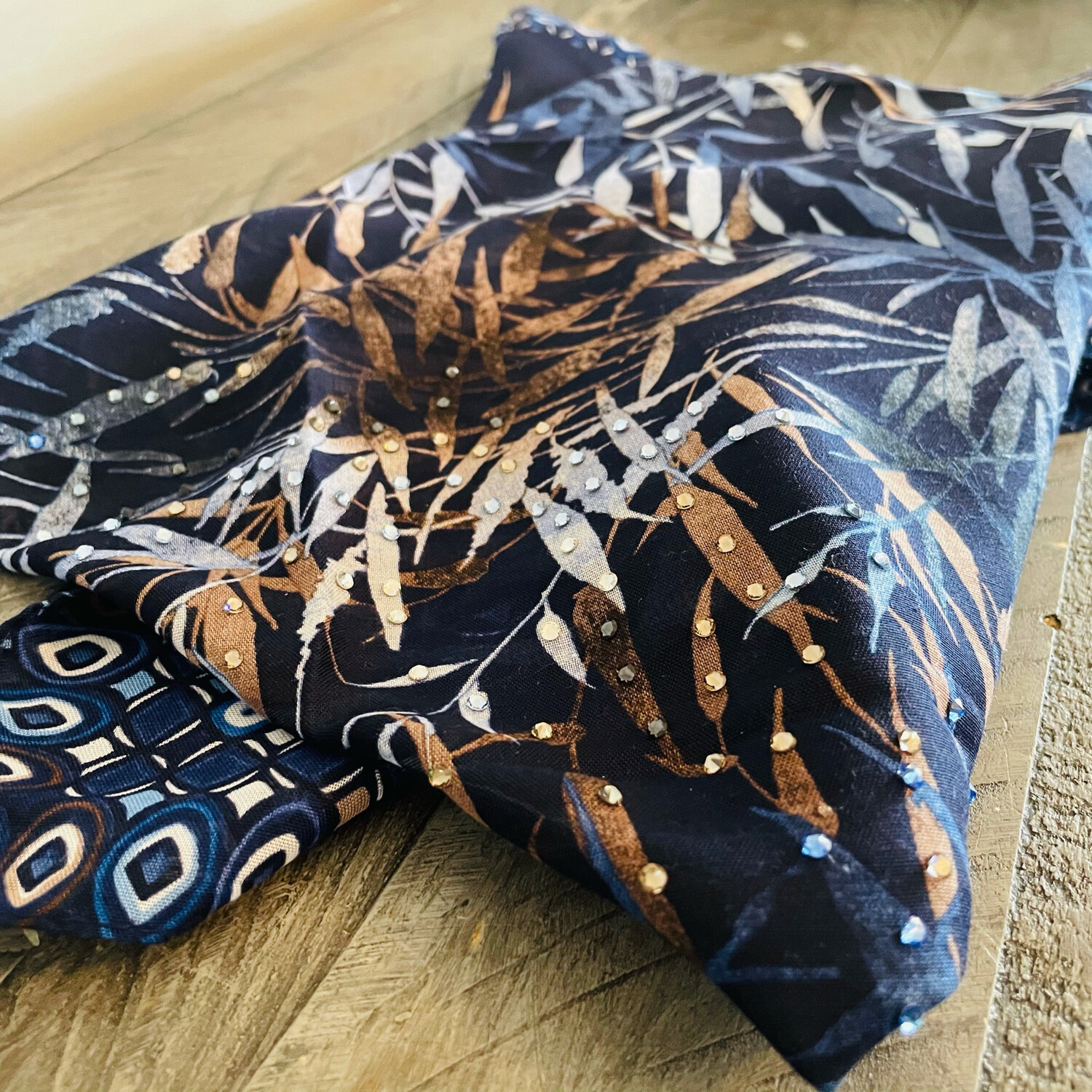 Navy hand decorated tichel
