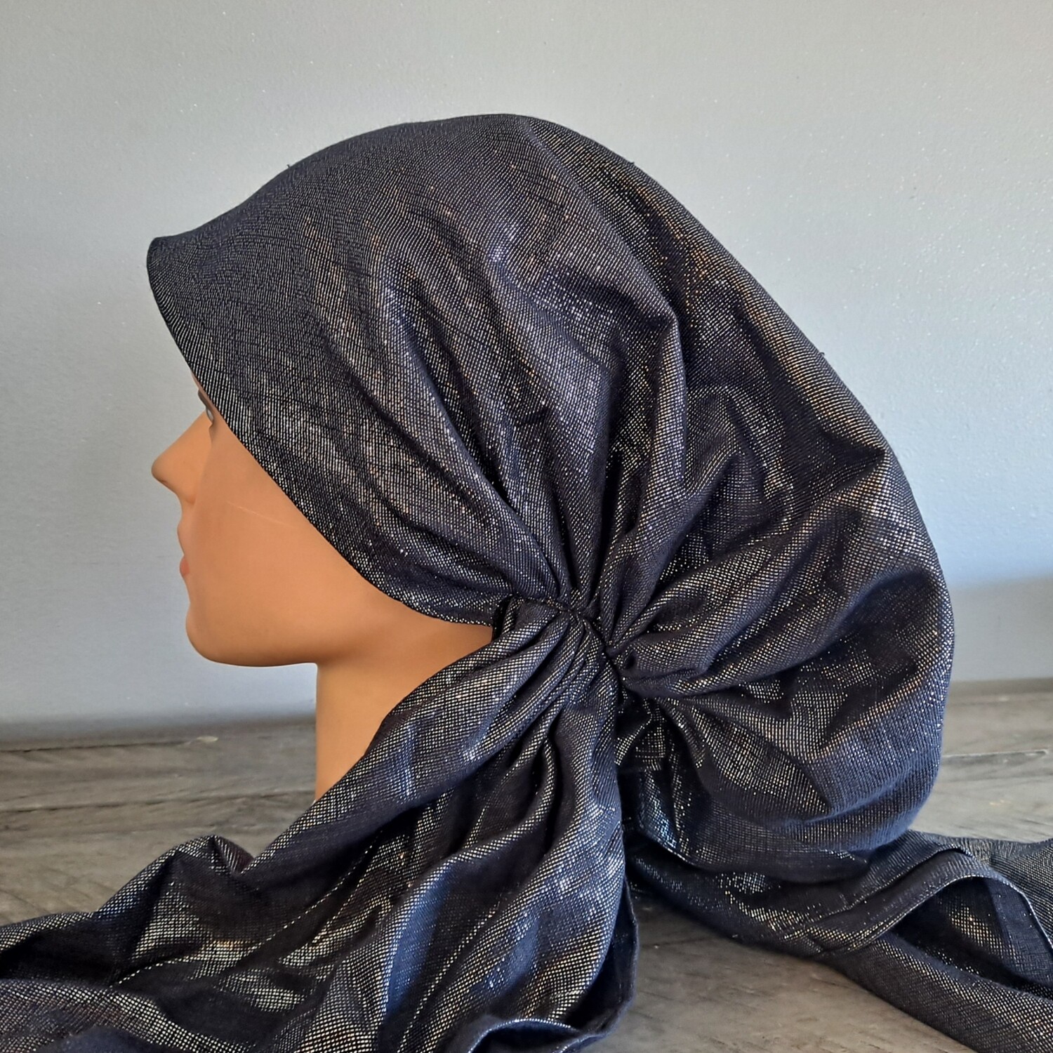 Black solid shimmer pretied tichel (double layer)
