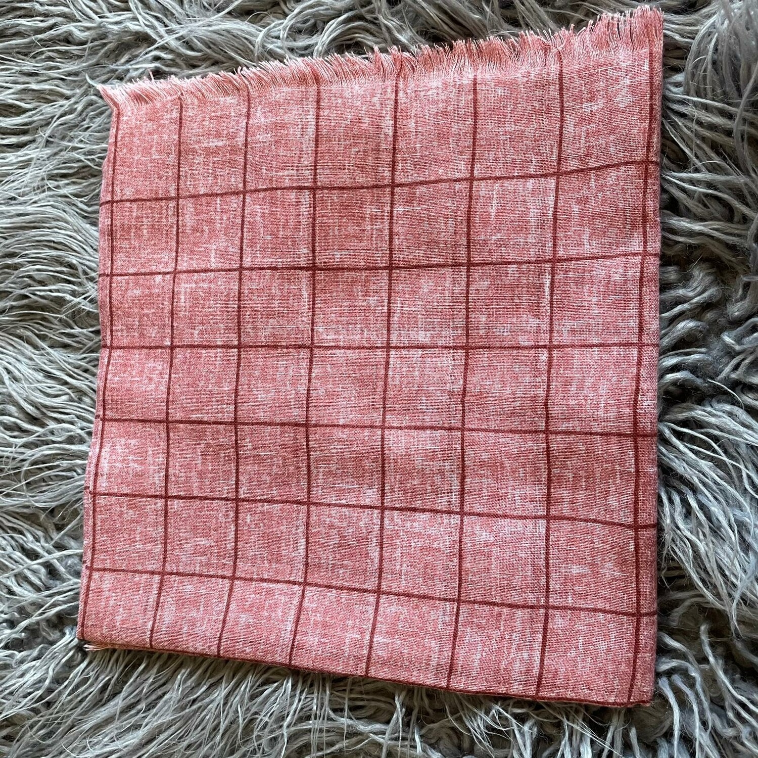Maroon - squares soft fringes tichel