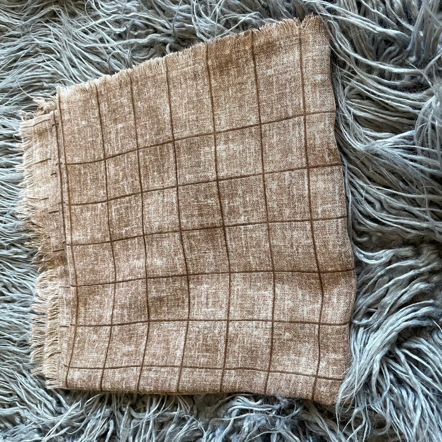 Light brown - squares soft fringes tichel