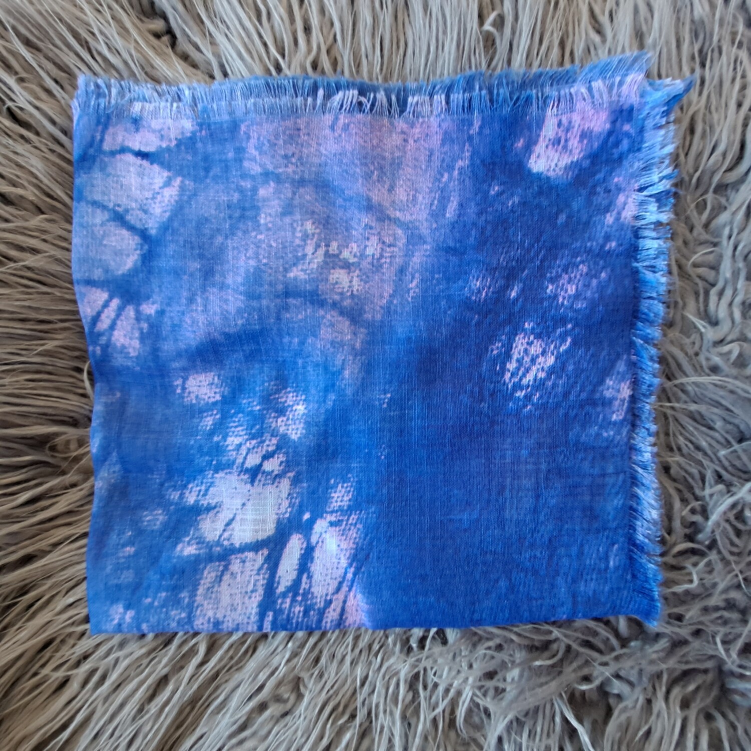 Blue/pink tie dyed fringed tichel