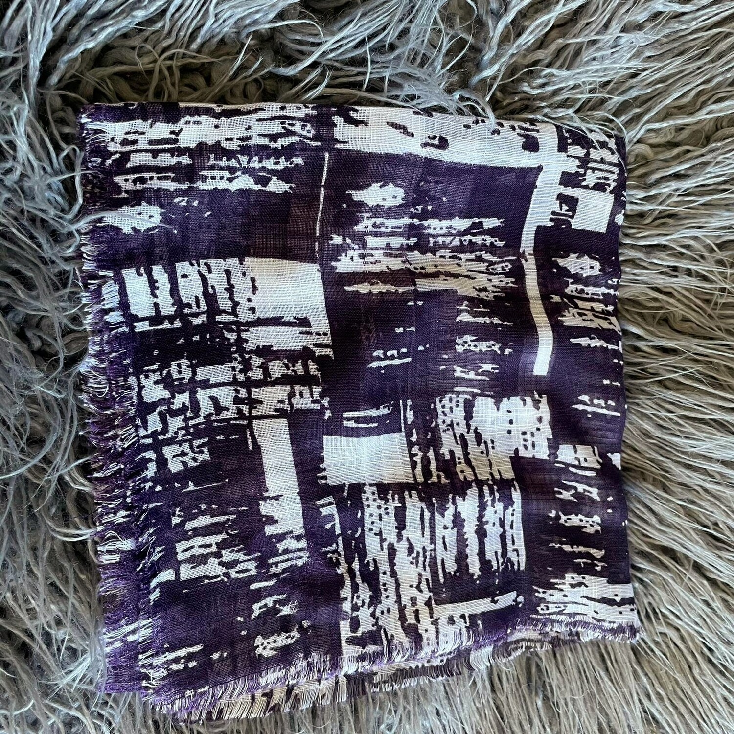 Eggplant patterned fringed tichel