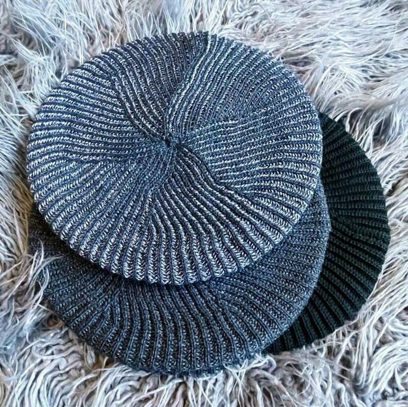 Thin winter ribbed lined snood/beret