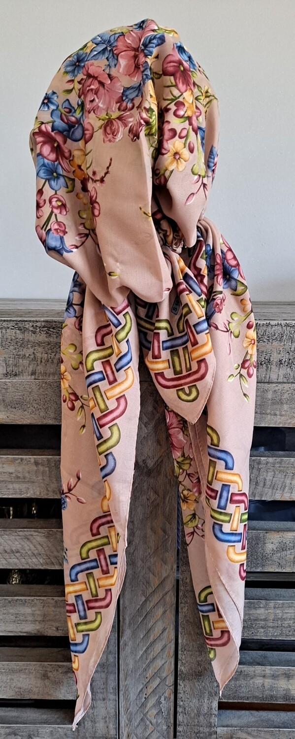 Light brown pretied Turkish Tichel w/band sewn in