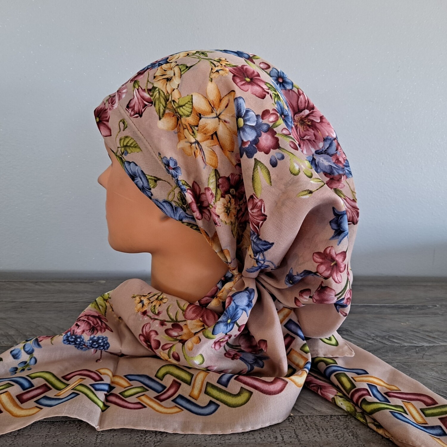 Light brown pretied Turkish Tichel w/band sewn in