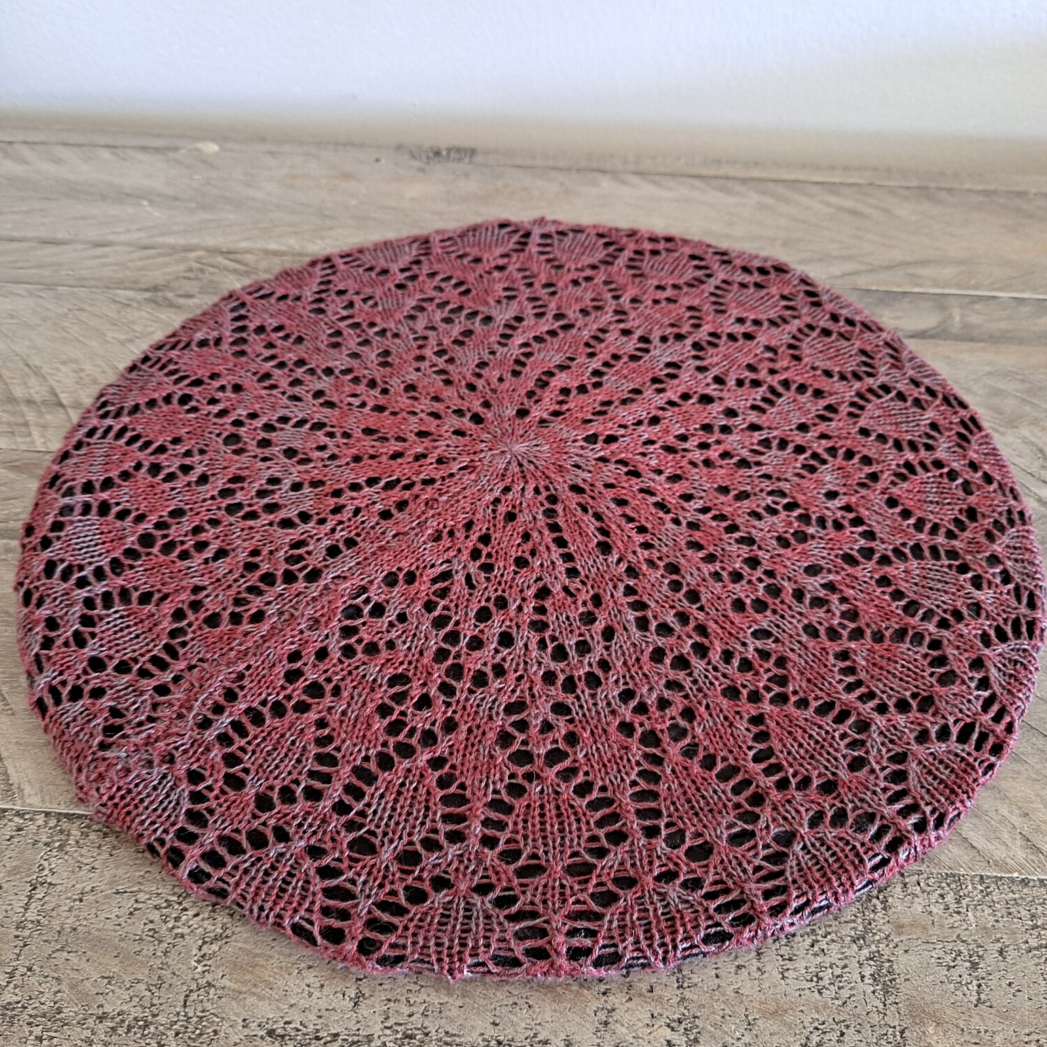 Maroon and gray Lined Beret Snood