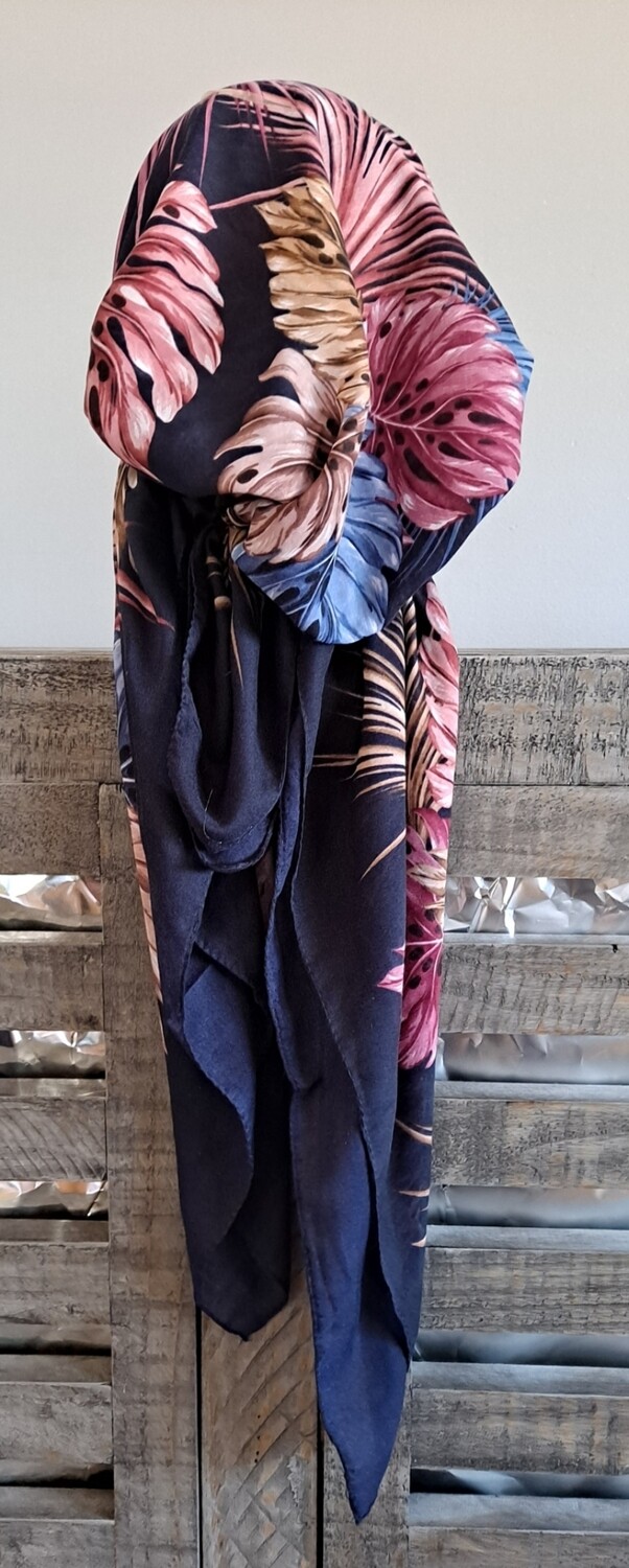 Navy beautiful pretied Turkish Tichel w/band sewn in