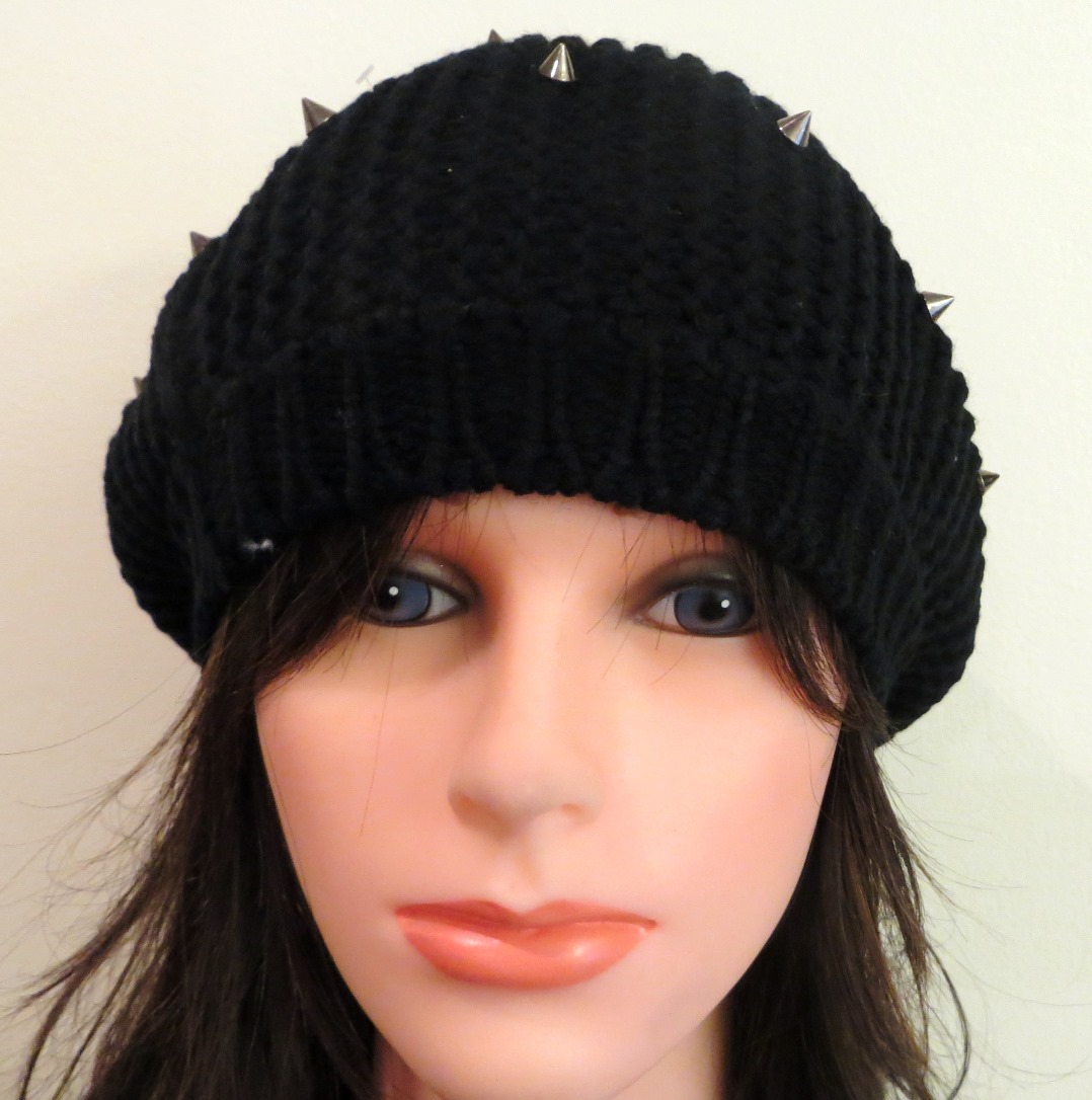 Black beret with spikes