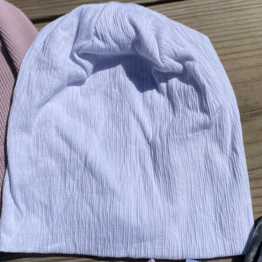 White crinkle cotton beanie