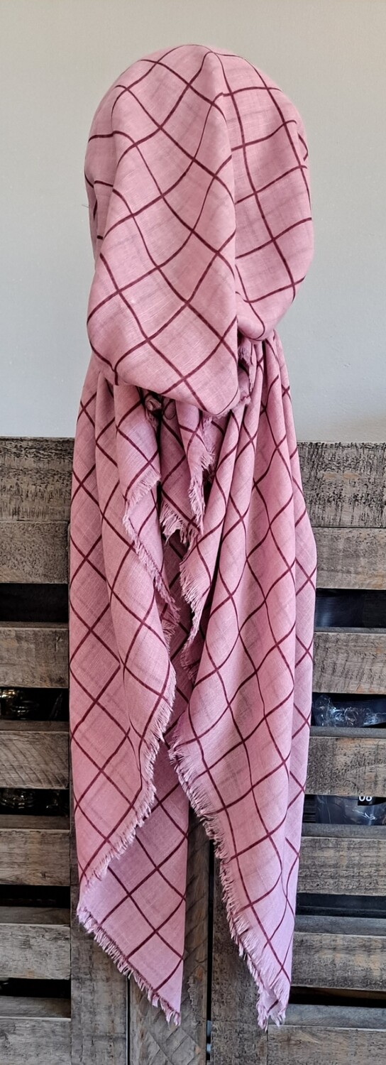 Pink squares pattern soft fringes pretied tichel w/band sewn in (BBS)