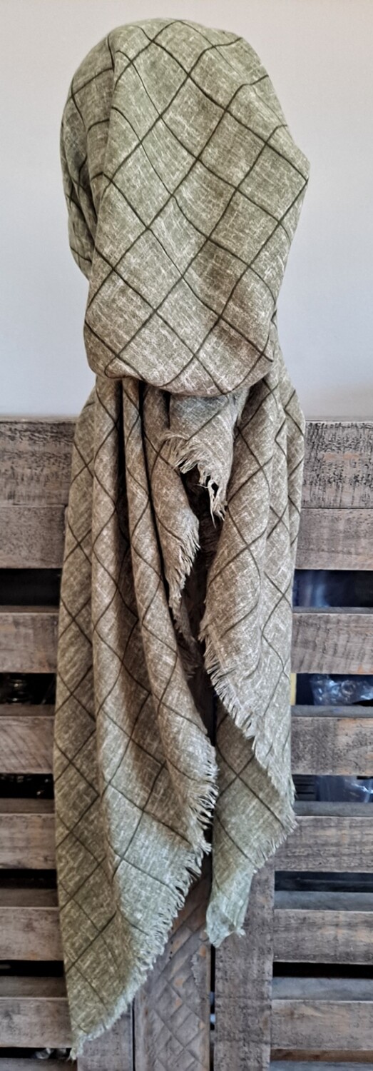 Olive squares pattern soft fringes pretied tichel