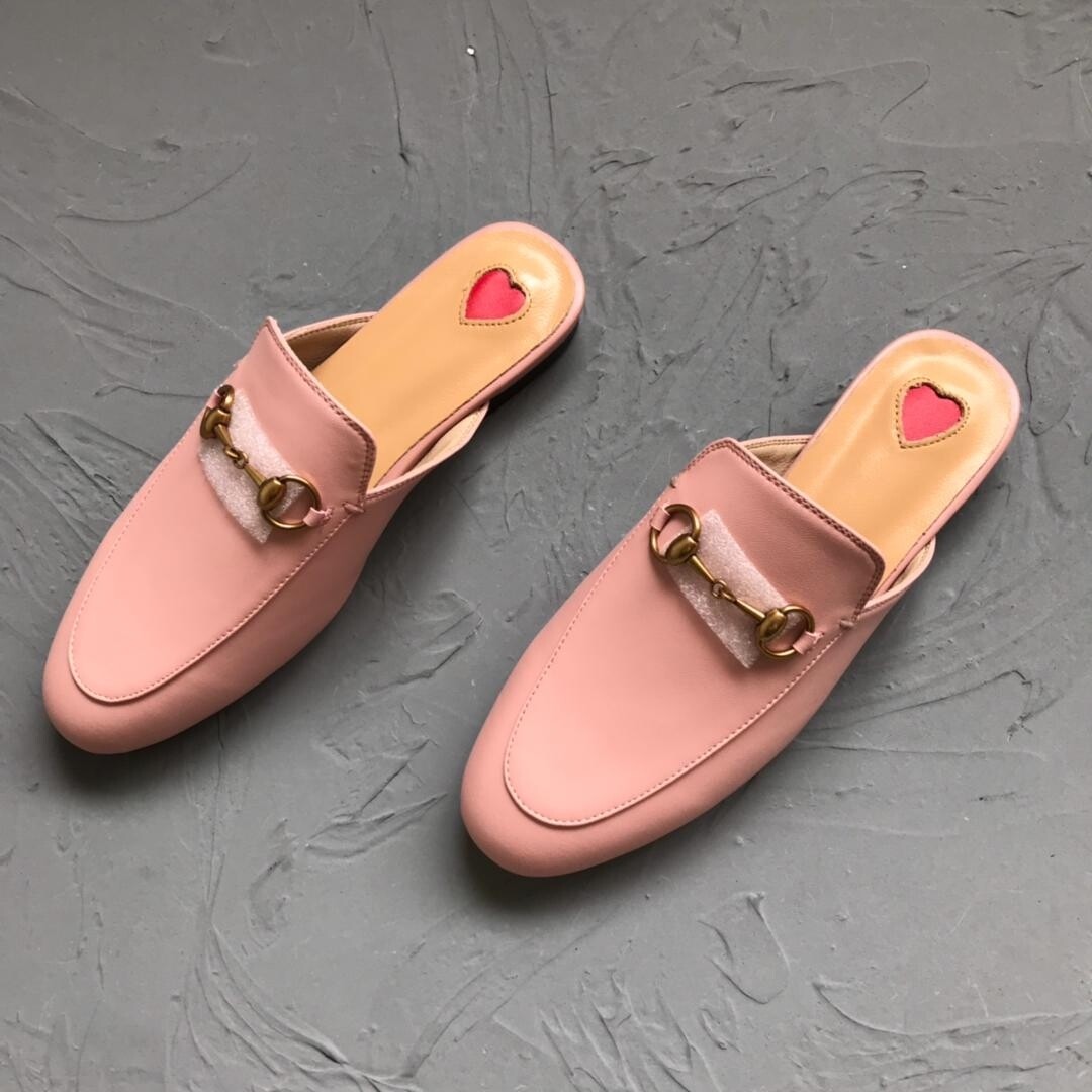 Blush/pink leather mules