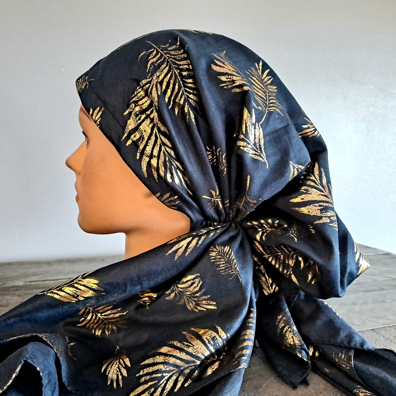 Navy/gold -leaves pattern pre-tied tichel